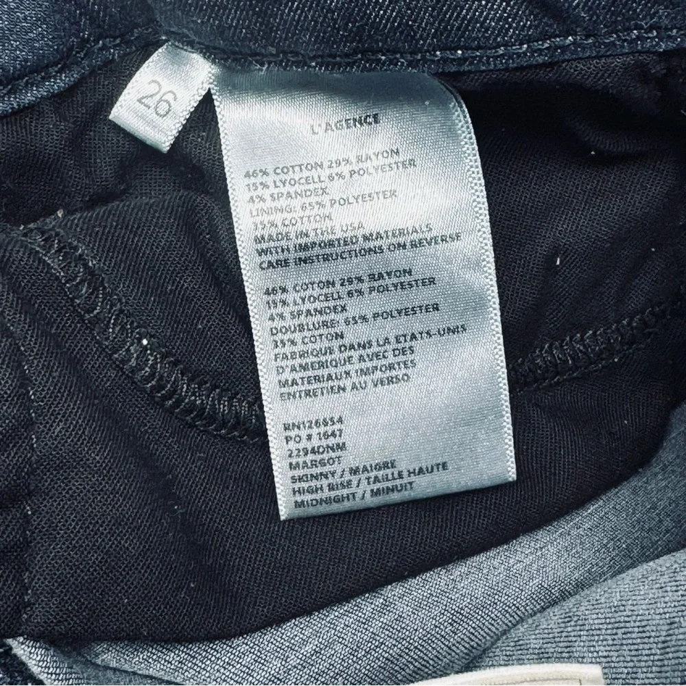 L'AGENCE Margot Skinny High Rise in Midnight Size 26 - Picture 6 of 11